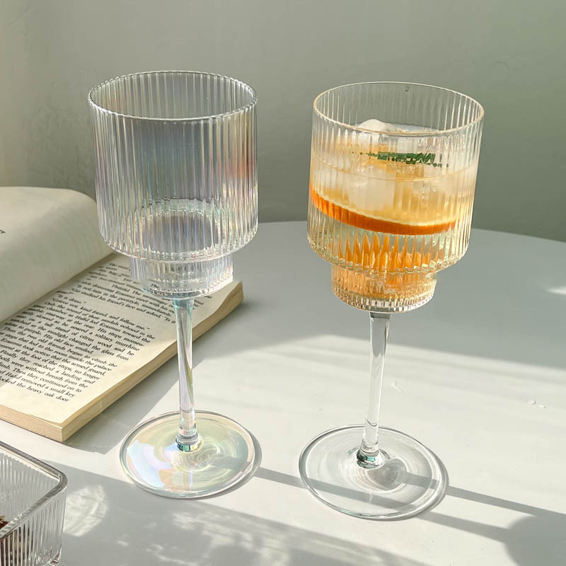 350ml 컬러 노르딕 스트라이프 고블릿 와인 잔 레드 - Glow In The Dark Party Glasses 리뷰 및 가격